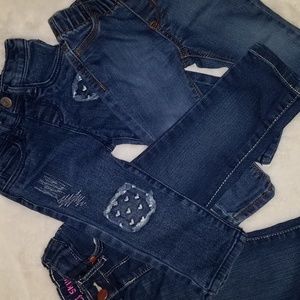 Toddler girl blue jeans (bundle)